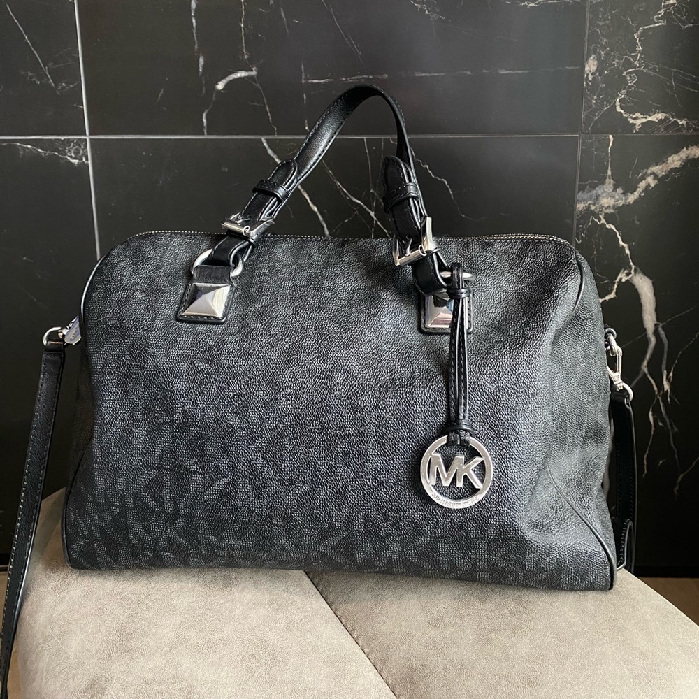 Michael Kors Grayson Satchel -Authentic